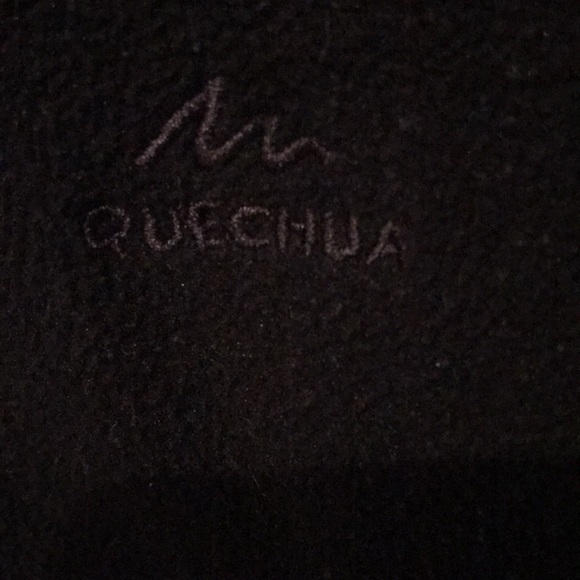 Qucchua black performance fleece jacket with zipper pockets w inner pocket - Picture 2 of 7